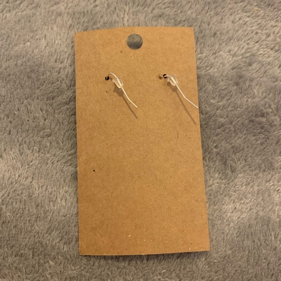 Toy tin soldier earrings - Picture 3 of 3